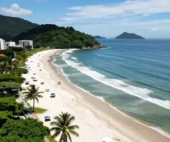 Descubra a Praia de Guaratuba em Bertioga - Um Paraíso Tropical