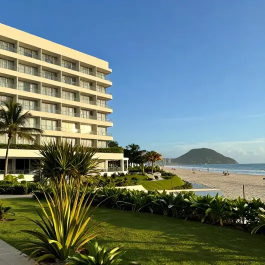 Descubra o 27 Praia Hotel