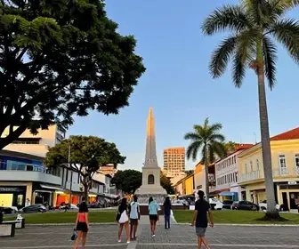 Descubra o Centro de Bertioga: Um Roteiro Imperdível